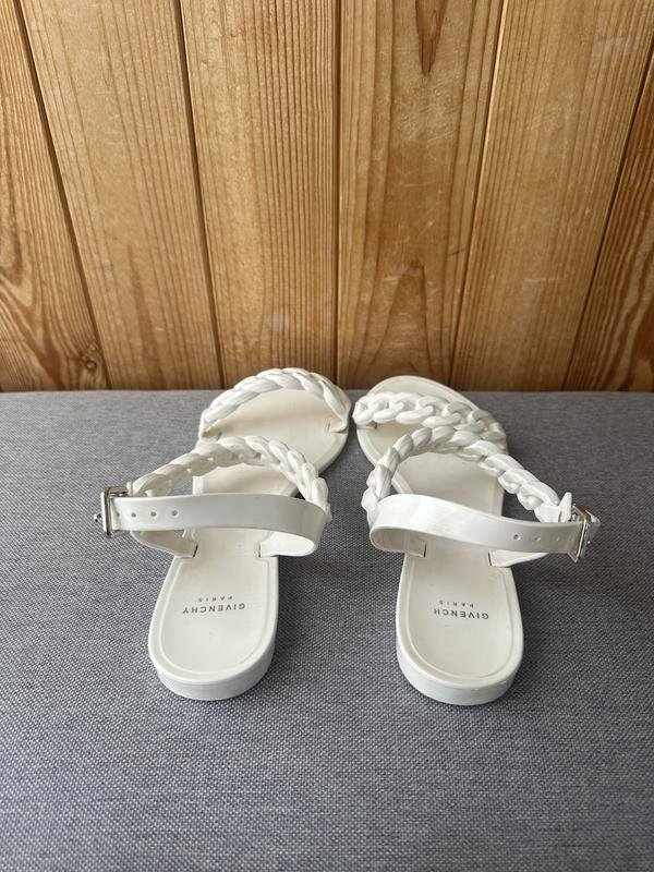Женские Givenchy Босоножки Белые 38