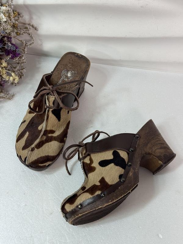 Women Bata Clogs Brown Leather 38