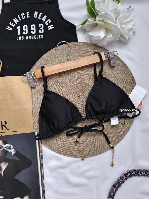 Women Cinque Bikini Top Black