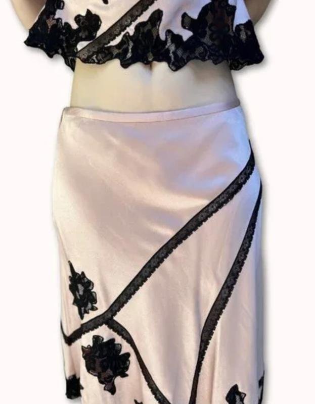 Women Skirt Black Satin 36 / S / 44