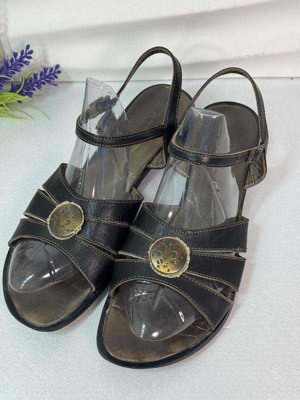 Women Vero Cuoio Sandals Black Leather 42