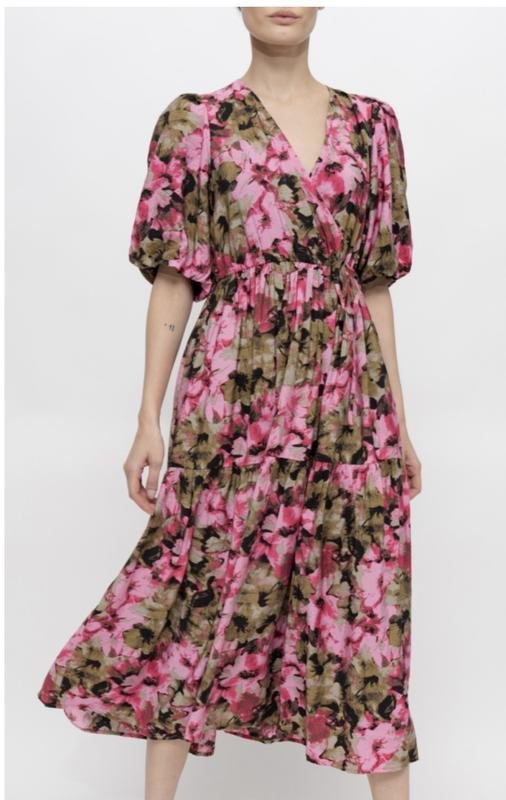 Женское Gestuz Платье Розовое 36