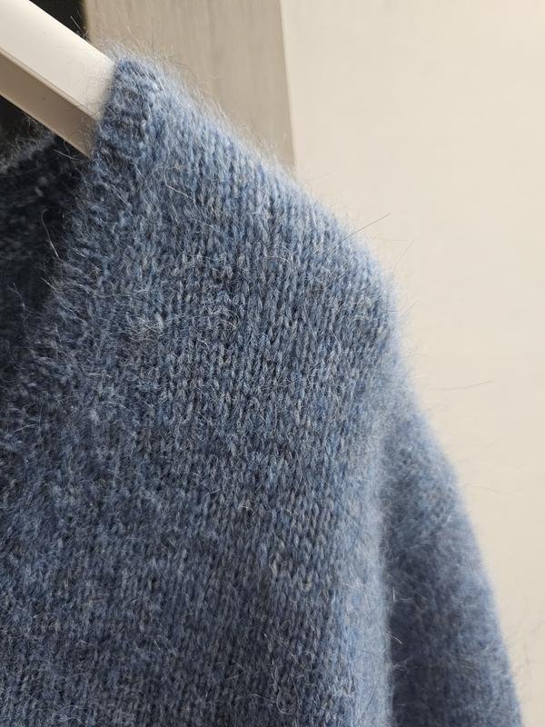 Women Closed Sweater Navy Wool 38