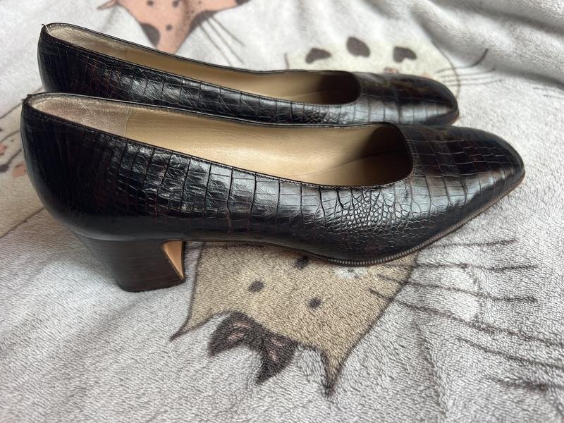 Женские Salvatore Ferragamo Туфли Коричневый 38