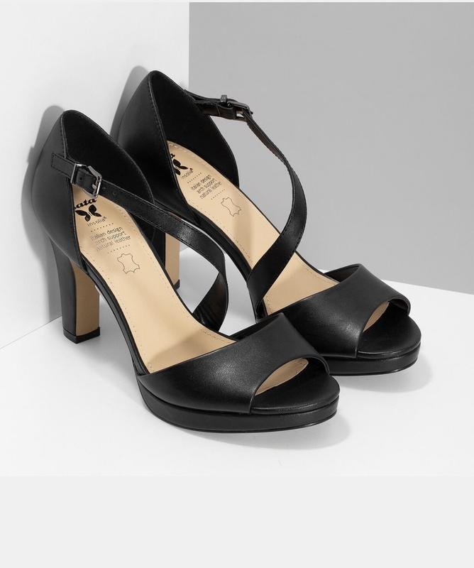 Женские Bata Босоножки Чёрный Кожа 36