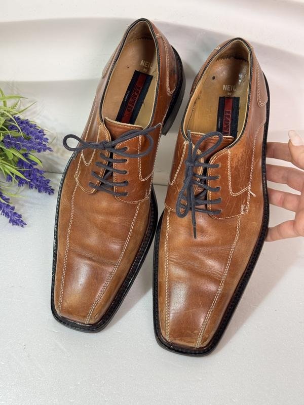 Men Lloyd Heels Brown Leather 42