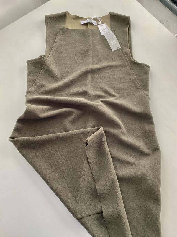 Женский Rinascimento Платье Хаки Трикотаж 38 / M /