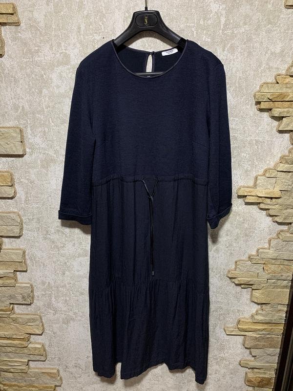 Femme Peserico Robe Bleu Marine 38 / M / 46