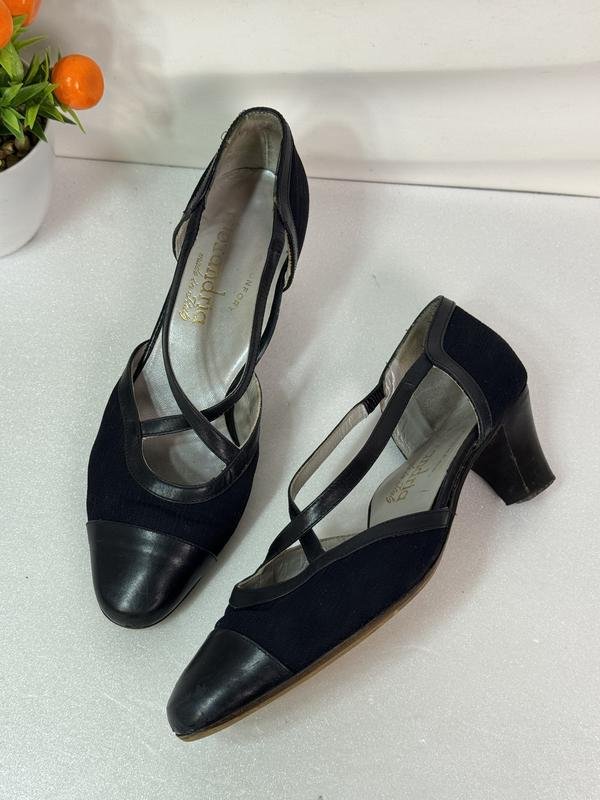 Women Alexandria Professional Heels Black Leather