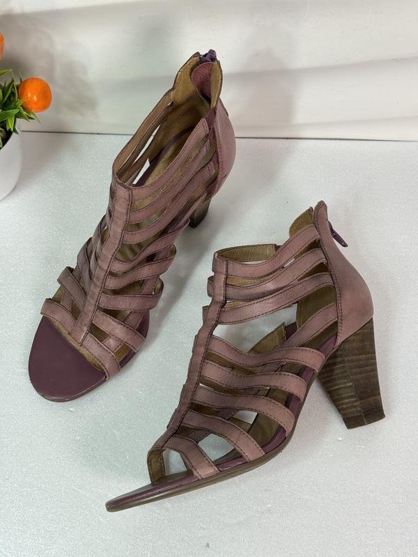 Women 5th Avenue Heels Lavender Leather 37