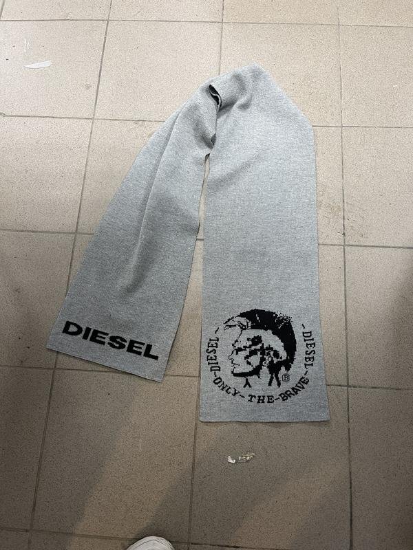 Унисекс Diesel Шарф Серый Акрил