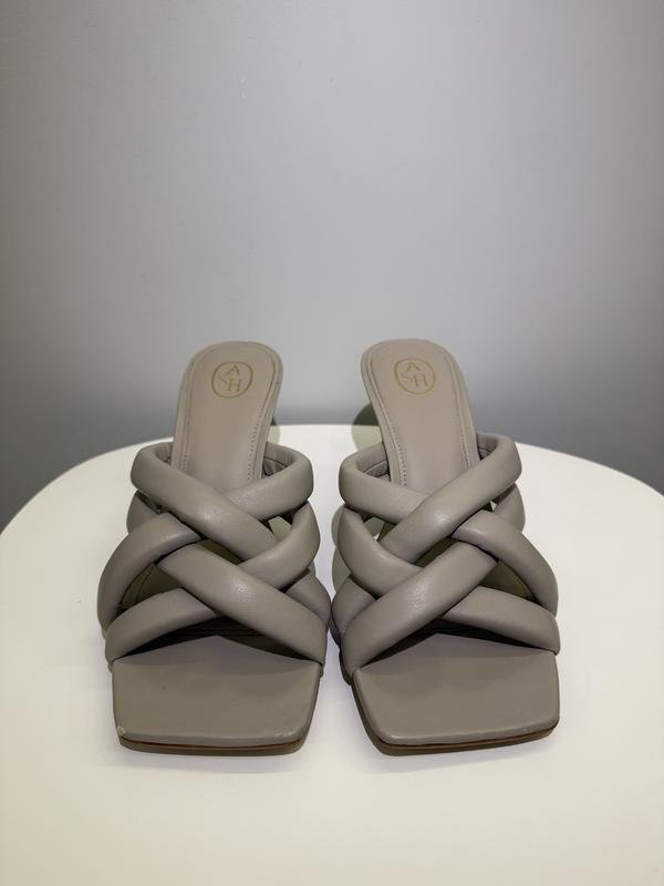Women Ash Mules Beige 39