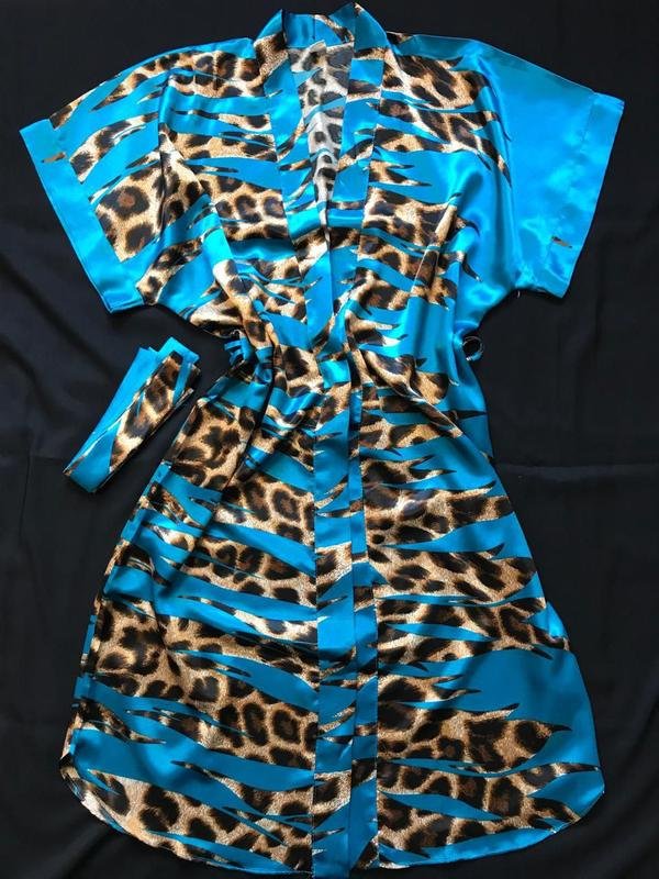 Women Robe Multicolor 46-50