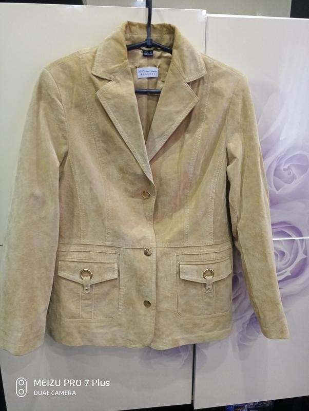 Women Maria Bellesi Blazer Beige Suede M
