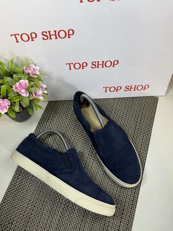 Femme Clarks Slip-ons 37