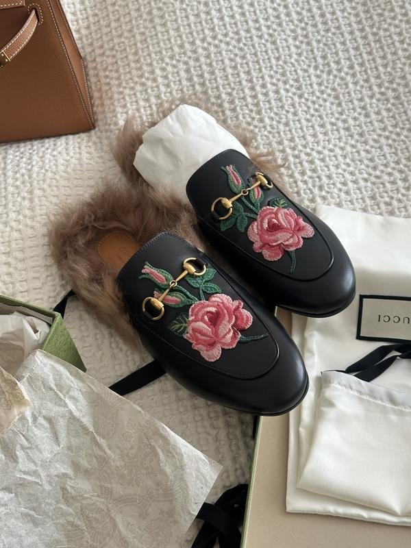 Women Gucci Mules Black 38