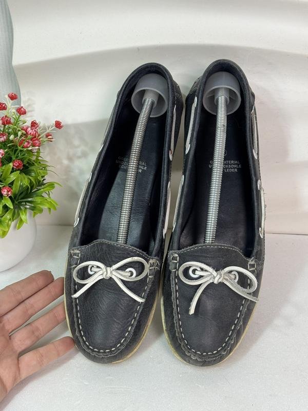 Women Pesaro Loafers White Leather 41