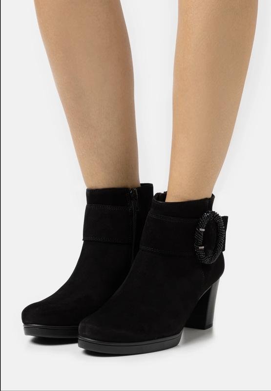 Women Gabor Ankle Boots Black Suede 39
