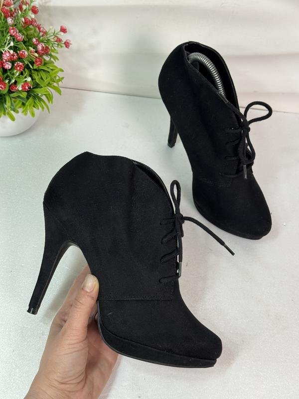 Women Catwalk Ankle Boots Black Suede 37