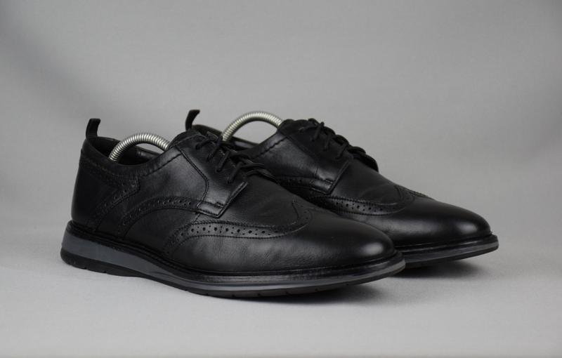 Men Clarks Heels Black Leather 43