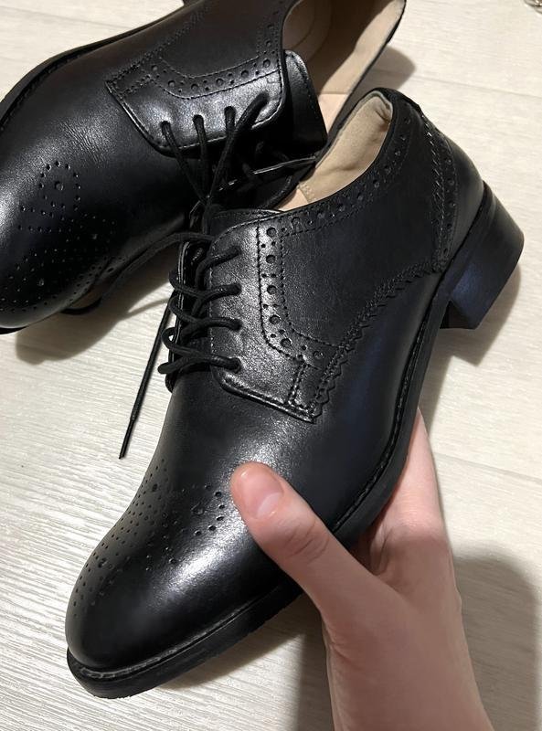 Женские Clarks Туфли Чёрные Кожа 36