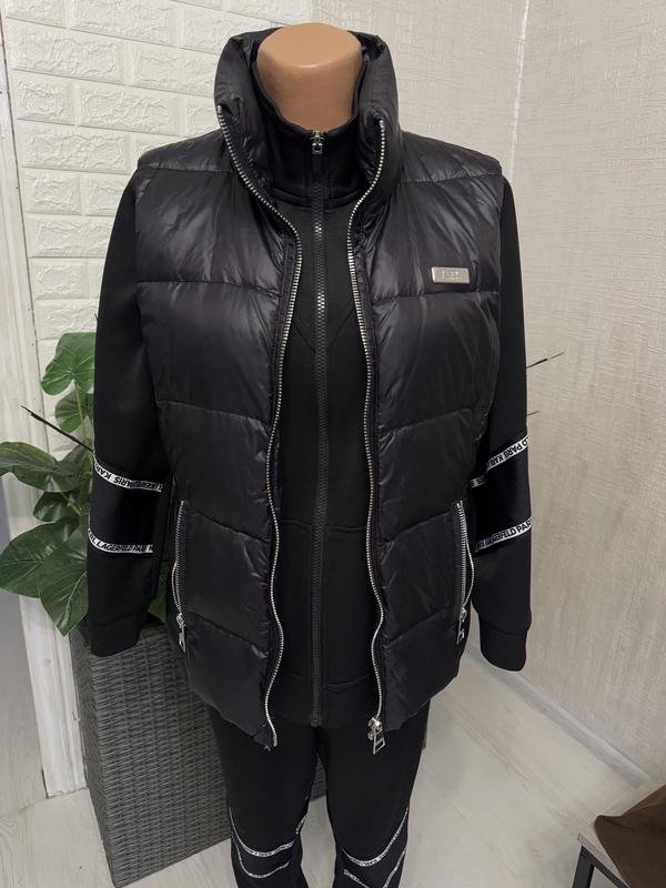 Женская Karl Lagerfeld Жилетка Чёрный 44