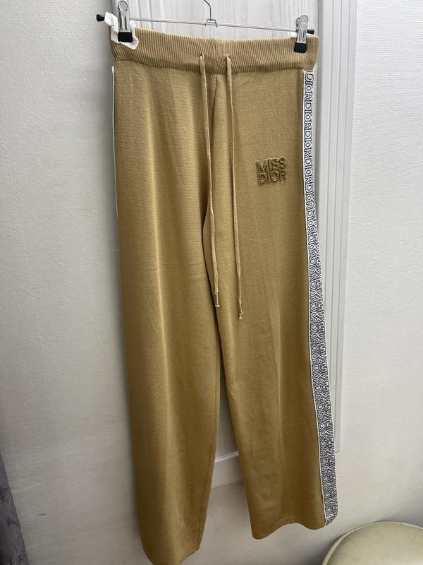 Women Christian Dior Suit Beige Knit 38