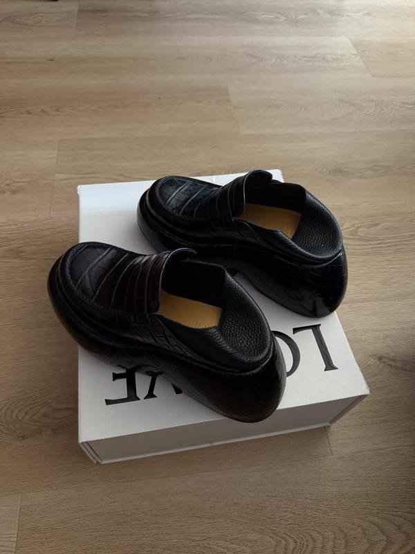 Women Loewe Loafers Black Leather 38