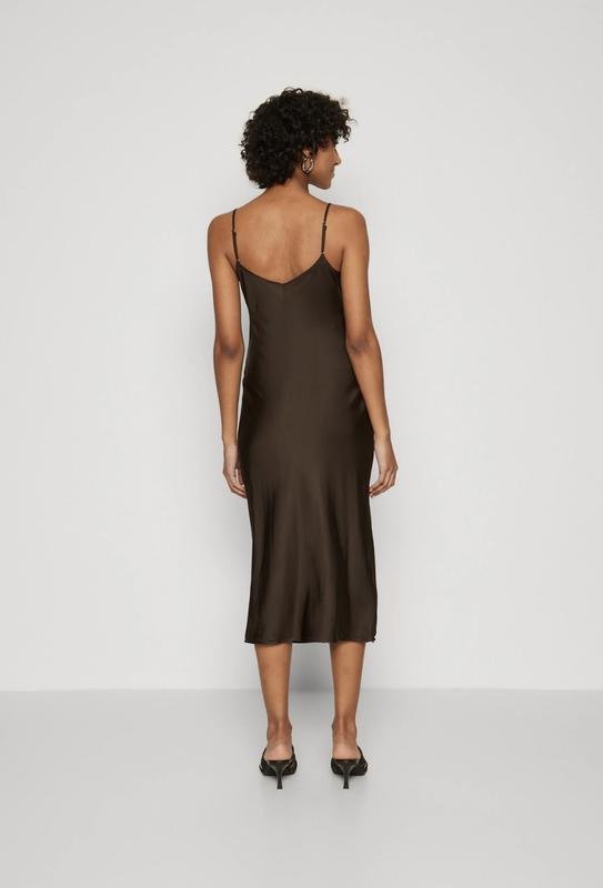 Женское Massimo Dutti Платье Коричневый Вискоза ХS