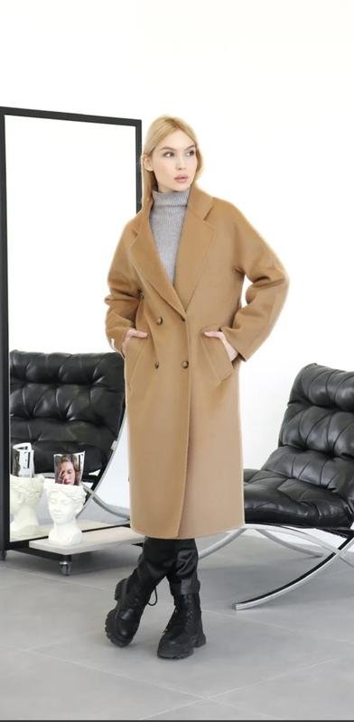 Женское Max Mara Пальто Бежевый Шерсть M
