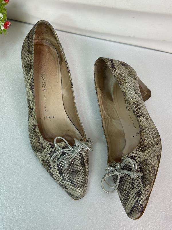 Damen Peter Kaiser Absätze Grau Leder 37