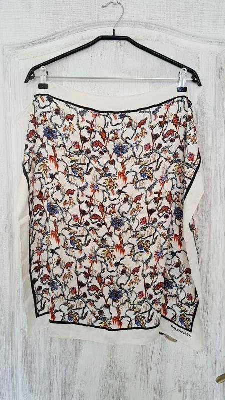 Унисекс Balenciaga Шарф Белый Шелк