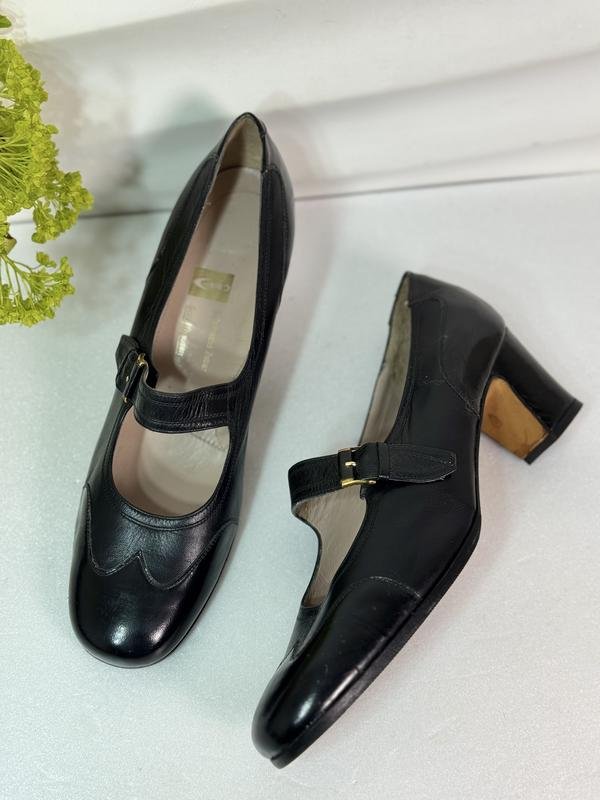 Женские IWC Schaffhausen Туфли Чёрные Кожа 40