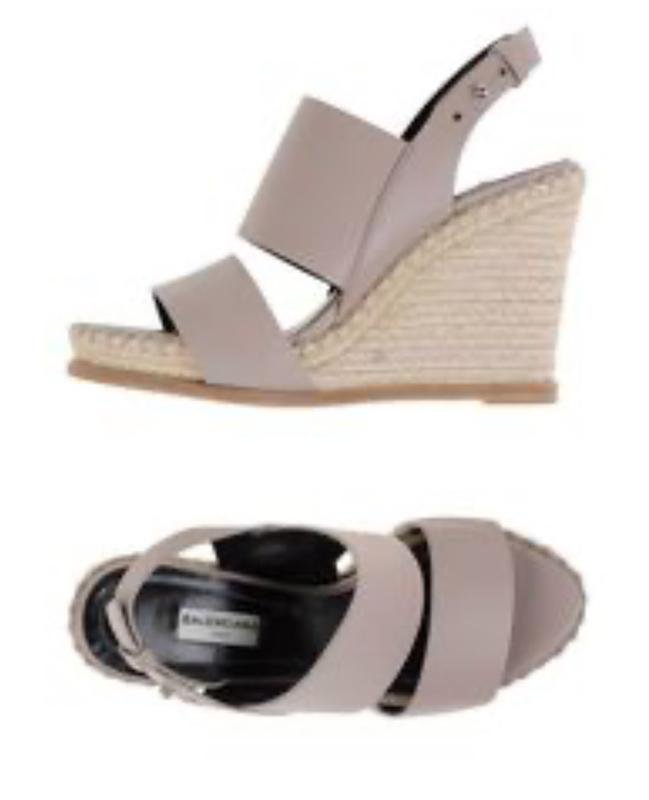 Женские Balenciaga Босоножки Бежевый Нубук 39