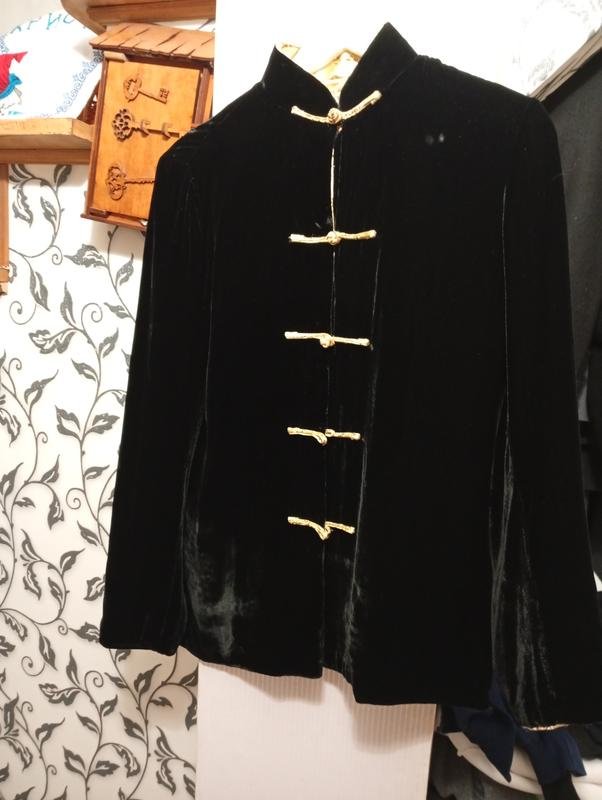 Женское American Vintage Ципао Чёрный Велюр L