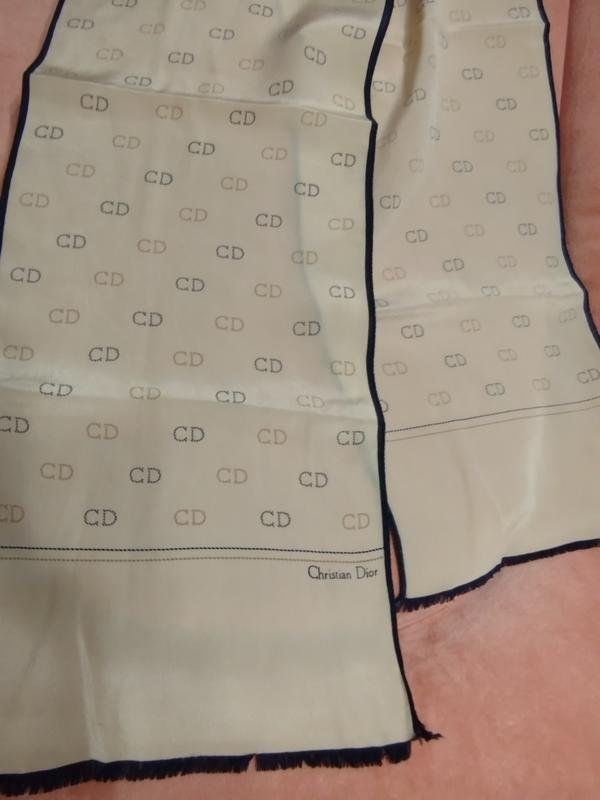 Christian Dior Schal Elfenbein Seide
