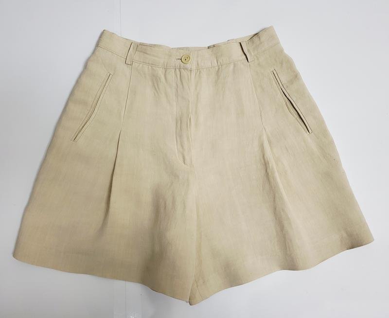 Femme Cerruti Shorts Beige XS