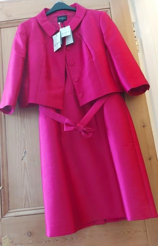 Women Hobbs Suit Fuchsia Wool M