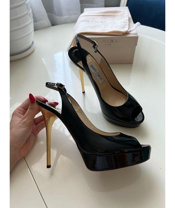 Женские Jimmy Choo Босоножки Чёрный 36