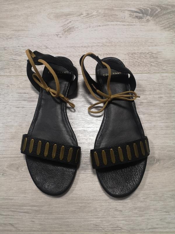 Женские Cole Haan Босоножки Чёрный Кожа 35