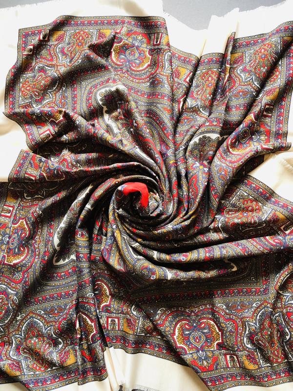 Женский Etro Шарф Разноцветный 115x115 см